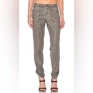 Level 99 Dalya Cargo in Shade Charcoal